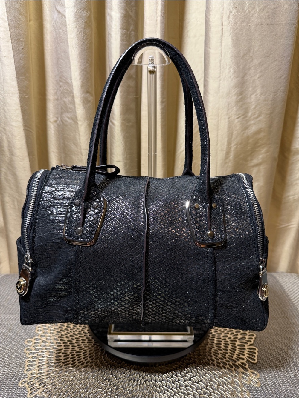 B. Makowsky Black Reptile Embossed Genuine Leather Satchel Shoulder Bag